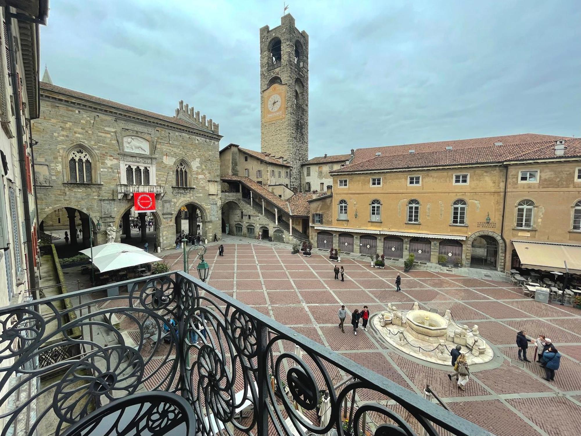 Best View Boutique Apartments Bergamo Exteriér fotografie